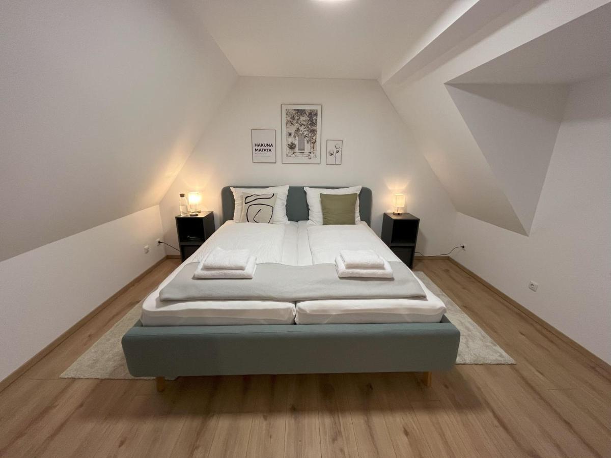 Phantasialand, Therme, Koeln, Bonn, Arbeitsplatz, Baeckerei Um Die Ecke 奥伊斯基兴 外观 照片